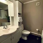 45 M2 - 2 Bedrooms, Bathroom, Kitchen, Private Entrance&shed