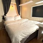 45 M2 - 2 Bedrooms, Bathroom, Kitchen, Private Entrance&shed * Narvik