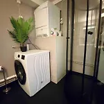 Apartment 45 M2 - 2 Bedrooms, Bathroom, Kitchen, Private Entrance&shed Narvik