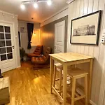 45 M2 - 2 Bedrooms, Bathroom, Kitchen, Private Entrance&shed Apartment Narvik