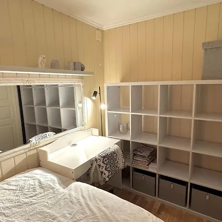 45 M2 - 2 Bedrooms, Bathroom, Kitchen, Private Entrance And Shed Апартаменты