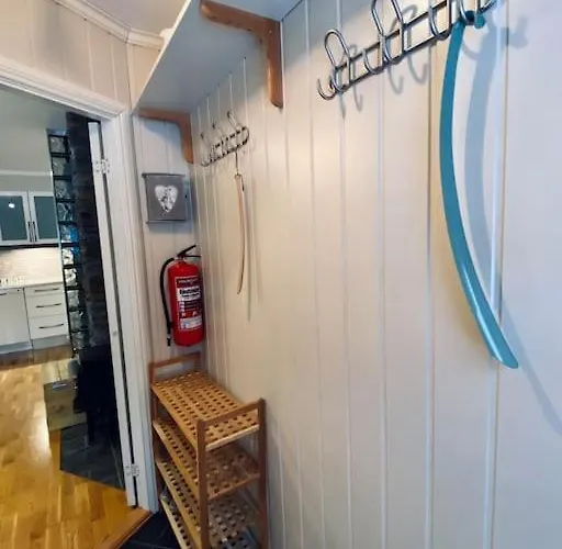 Apartamento 45 M2 - 2 Bedrooms, Bathroom, Kitchen, Private Entrance And Shed Narvik